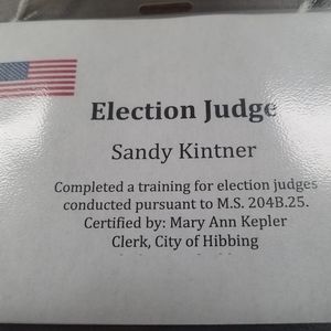 Meet your Posher, Sandy